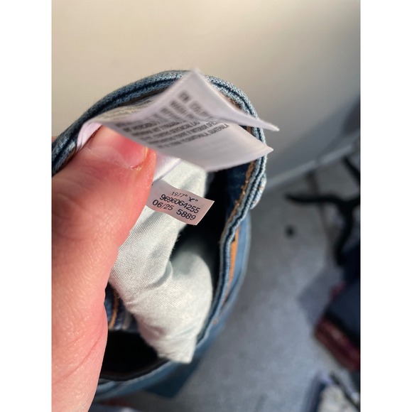 American Eagle A-Line Fit Wide Leg Baggy Jeans Size 12 Casual Effortless 2025 - Picture 13 of 14